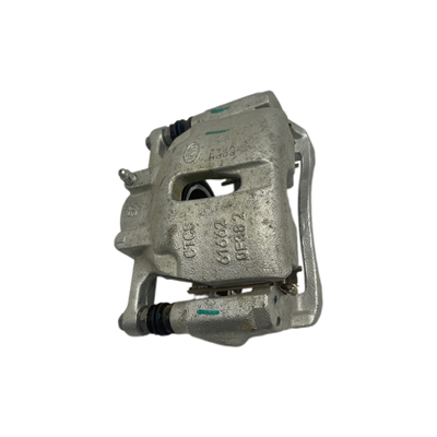 BYD Yuan EV Front Branch Pump SCFA-3501220 The Essential Component for Car Maintenance
